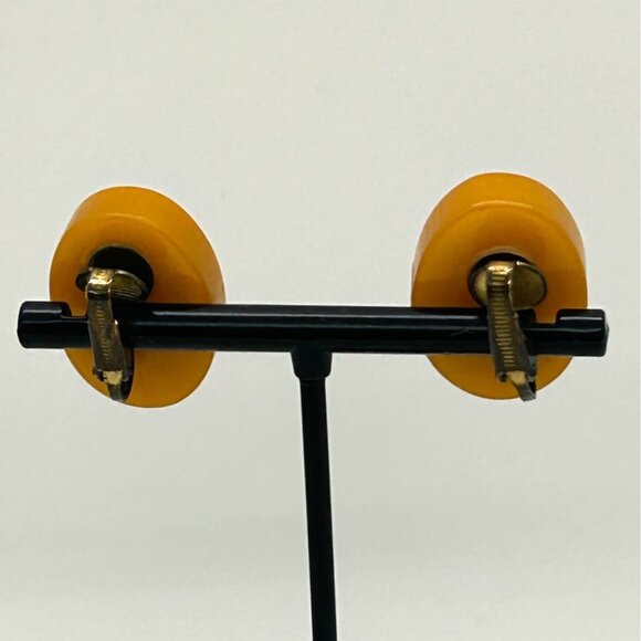 Bakelite Clip-On Earrings Butterscotch Pink & Green Embroidered Floral Vintage - Picture 12 of 15